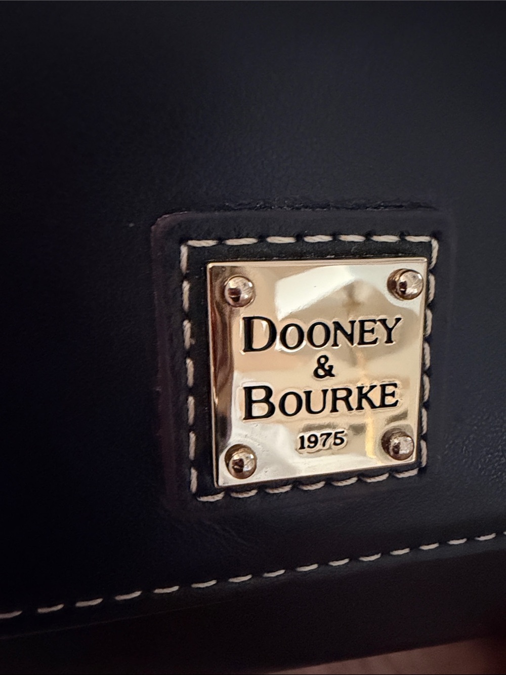 NWT Dooney & Bourke Luca Smooth Black Genuine Leather Flap Wallet – Red Interior